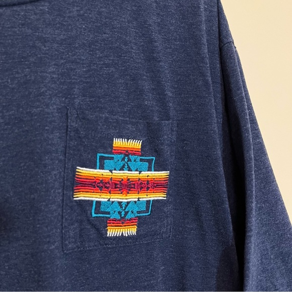 Pendleton Embroidered Chest Pocket T-Shirt - Picture 3 of 11